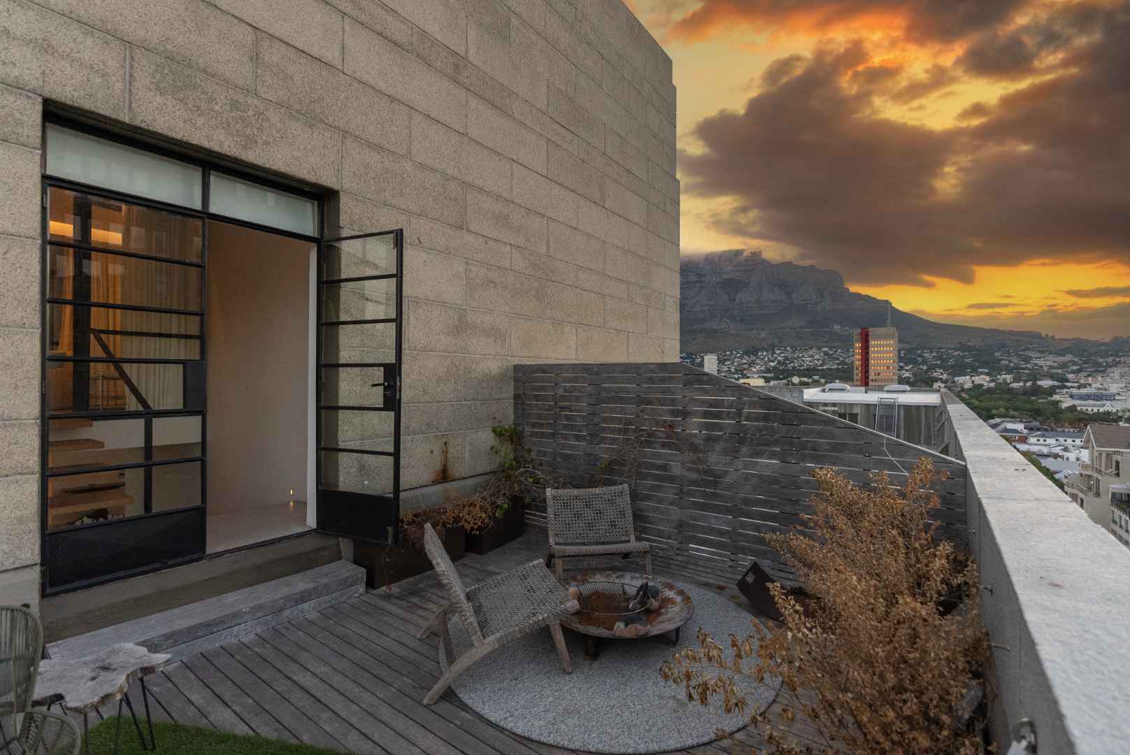 2 Bedroom Property for Sale in Cape Town City Centre Western Cape